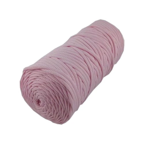 sznurek poliestrowy 4-5 mm 31 jasny róż.jpg