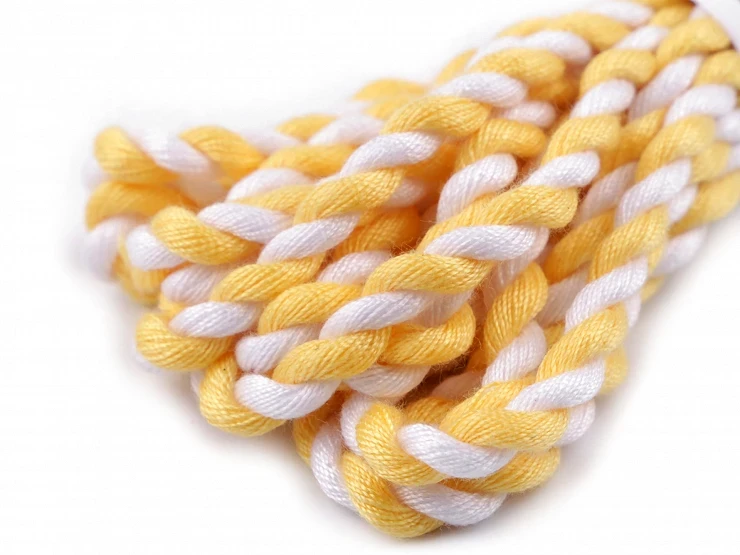 sznurek skecany biało żółty poliestrowy.jpg