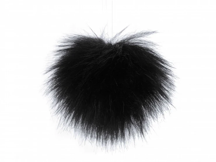 pompon jasny czarny.webp