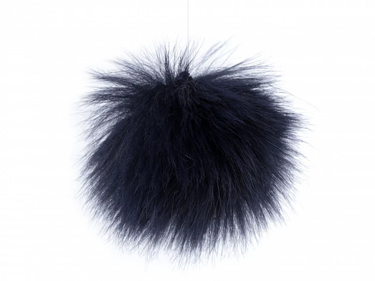 pompon mały do czapki granatowy.webp