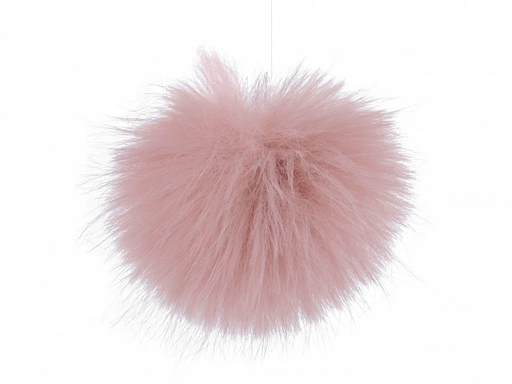pompon mały do czapki pudrowy róż.webp