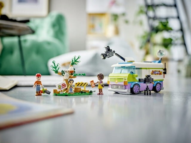 LEGO Friends 41749 Samochód dziennikarza