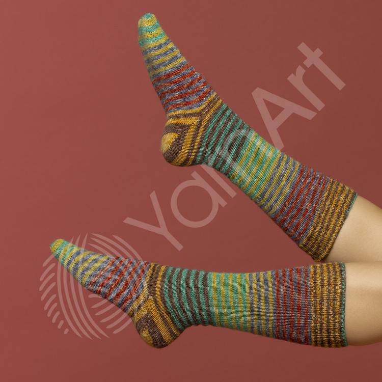 Yarnart3134_FORZA_STRIPE_WEB.jpg