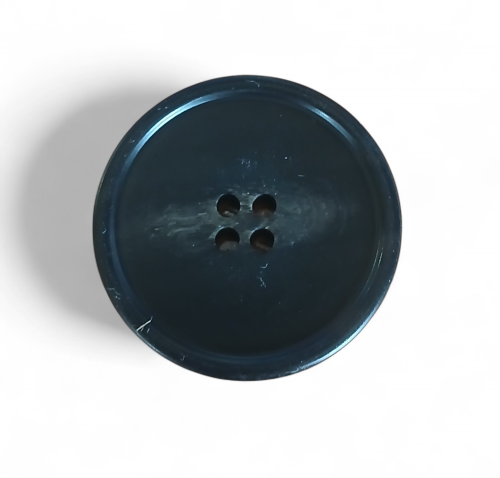 guzik czterodziurkowy garniturowy