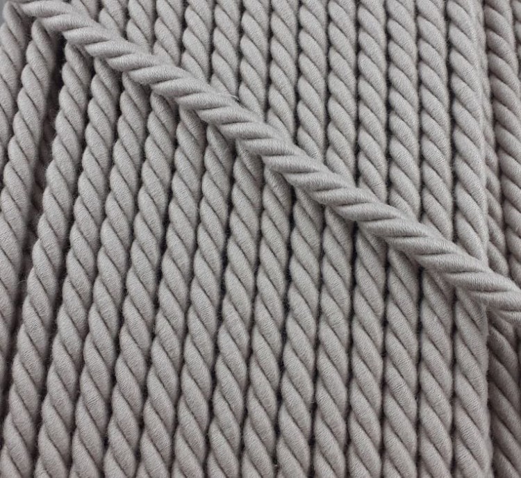 sznurek-skrecany-lina-gruby-bawelniany-chlodny-bez.jpg