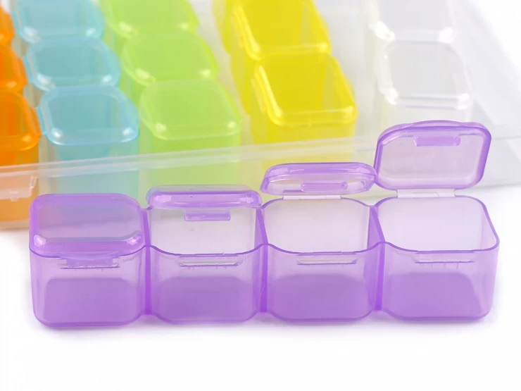 organizer pojemniczki na koraliki haft diamentowy ozobne male.jpg